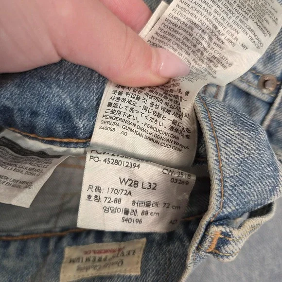 Levi's 502 Mens Jeans 28x32 Blue Light Wash Denim Regular Taper Red Tab Zip Fly